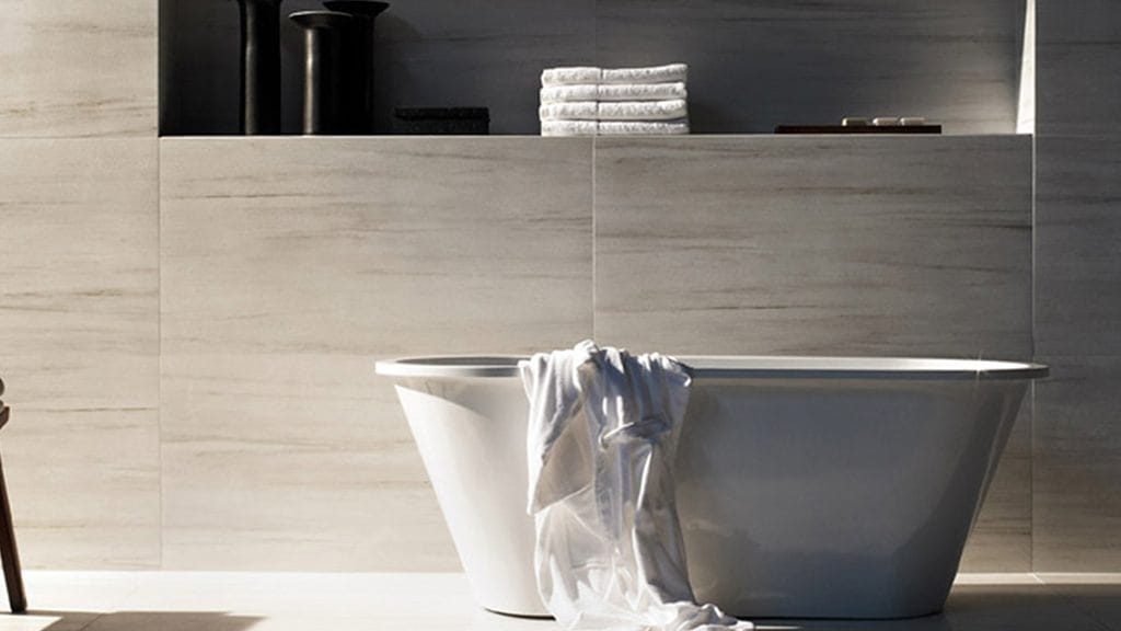 As grandes tendências de 2018 para o design em áreas de banho!