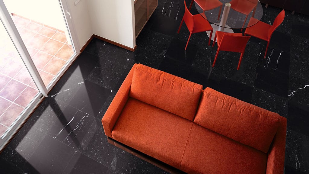 Nero Marquina: o mármore sofisticado de tons escuros