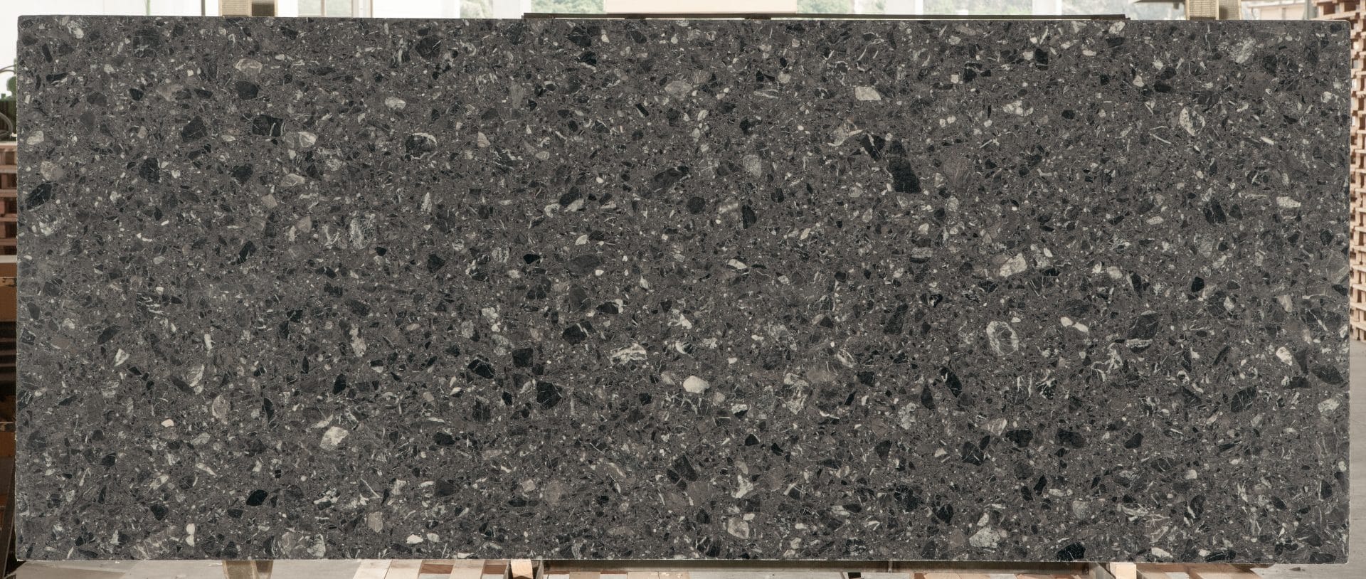 mármore composto quarella grigio carnico